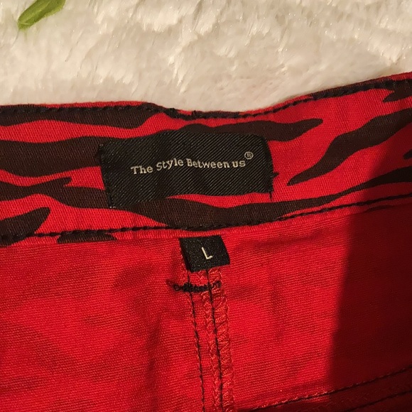 NWT PREMIUM DENIM SKIRT SIZE LARGE - Picture 3 of 8